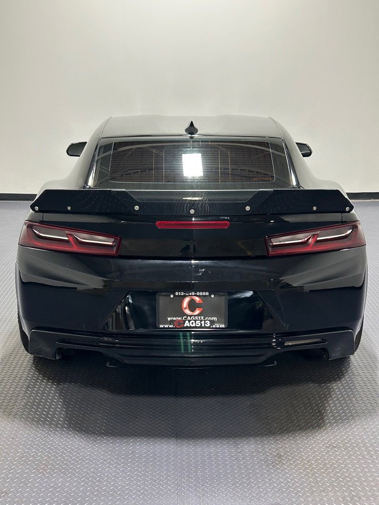 Used 2017 Chevrolet Camaro SS image 6