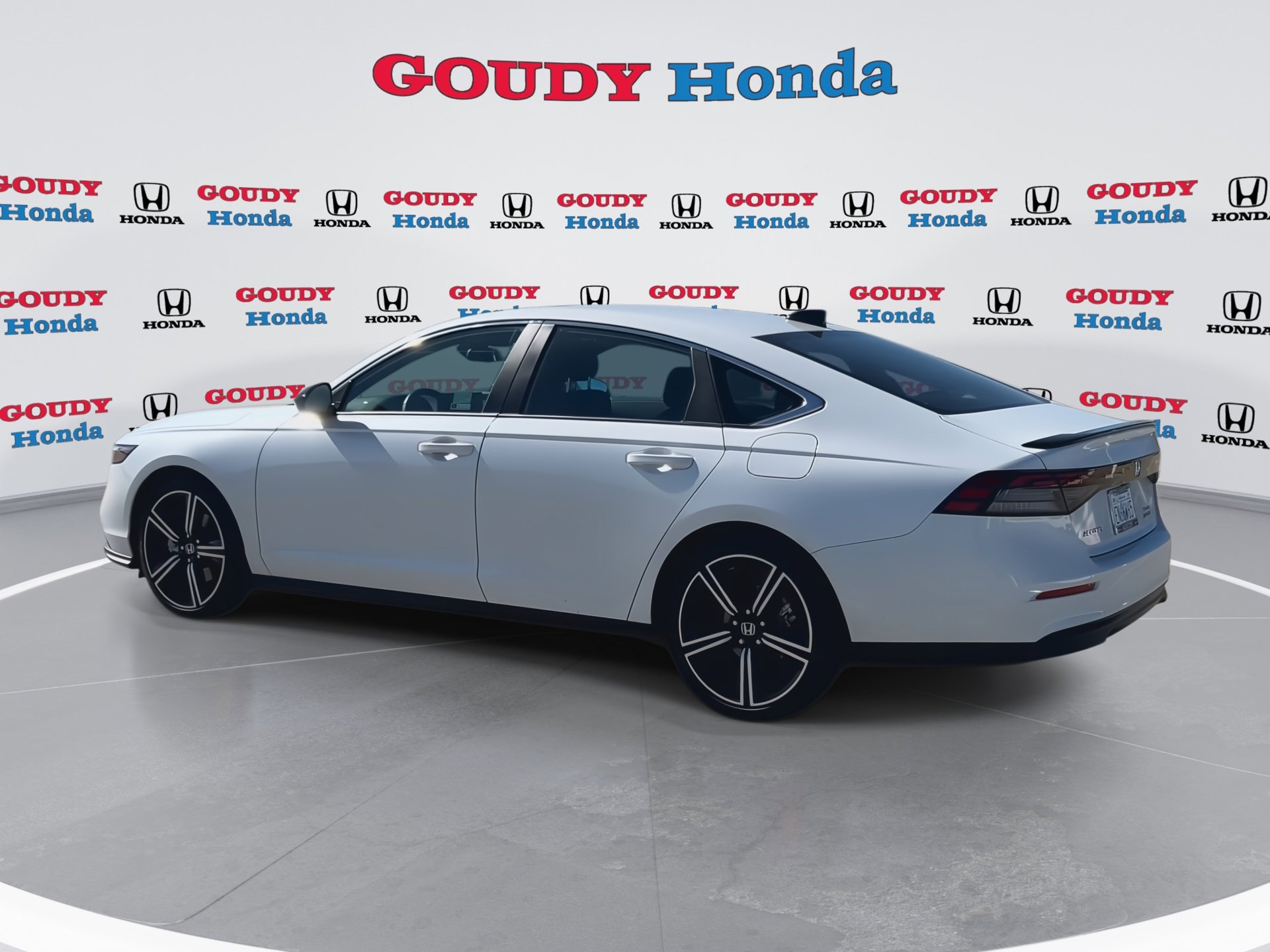 Certified 2025 Honda Accord Sport image 6