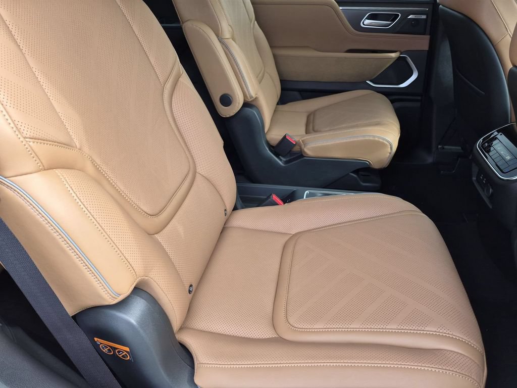New 2027 INFINITI QX80 Luxe w/ Cargo Package AWD/4WD image 30