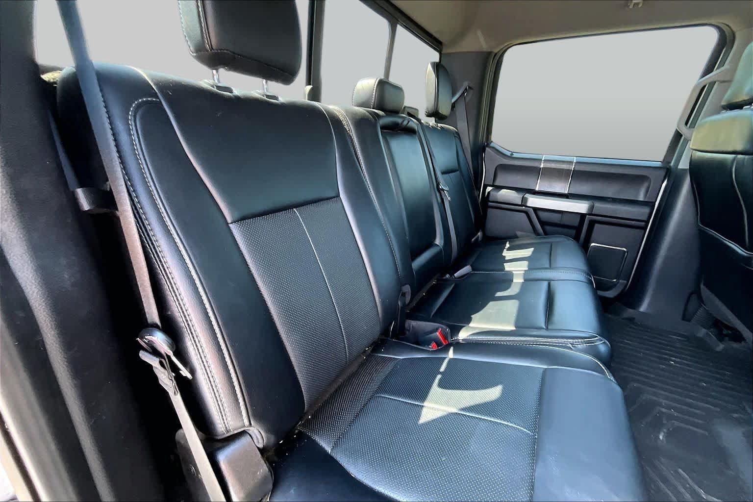 Used 2020 Ford F250 Lariat w/ Lariat Ultimate Package AWD/4WD image 20