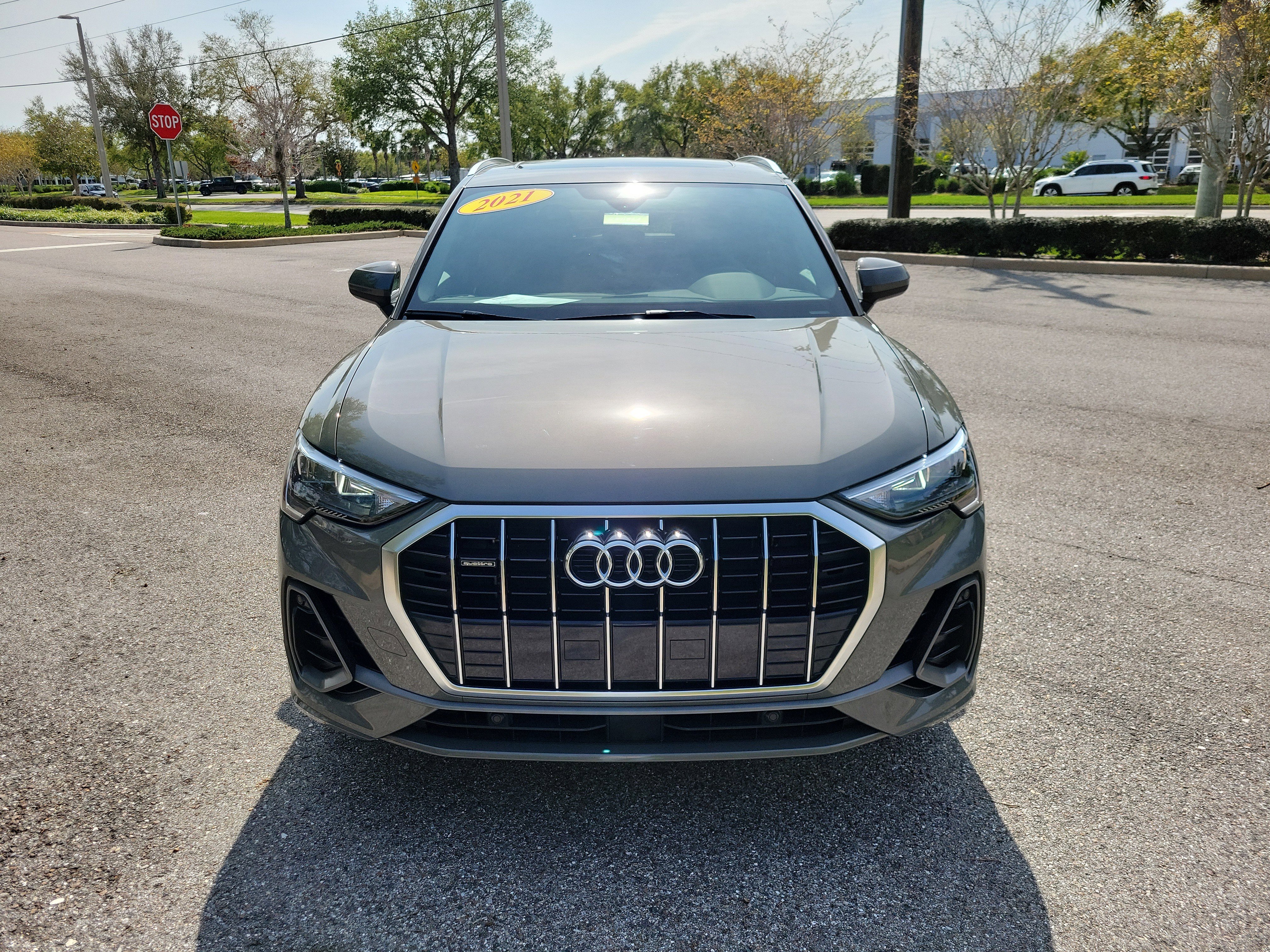 Certified 2021 Audi Q3 2.0T Premium image 2