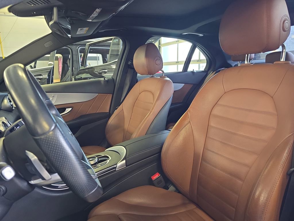 Used 2019 Mercedes-Benz C 300 Sedan image 19