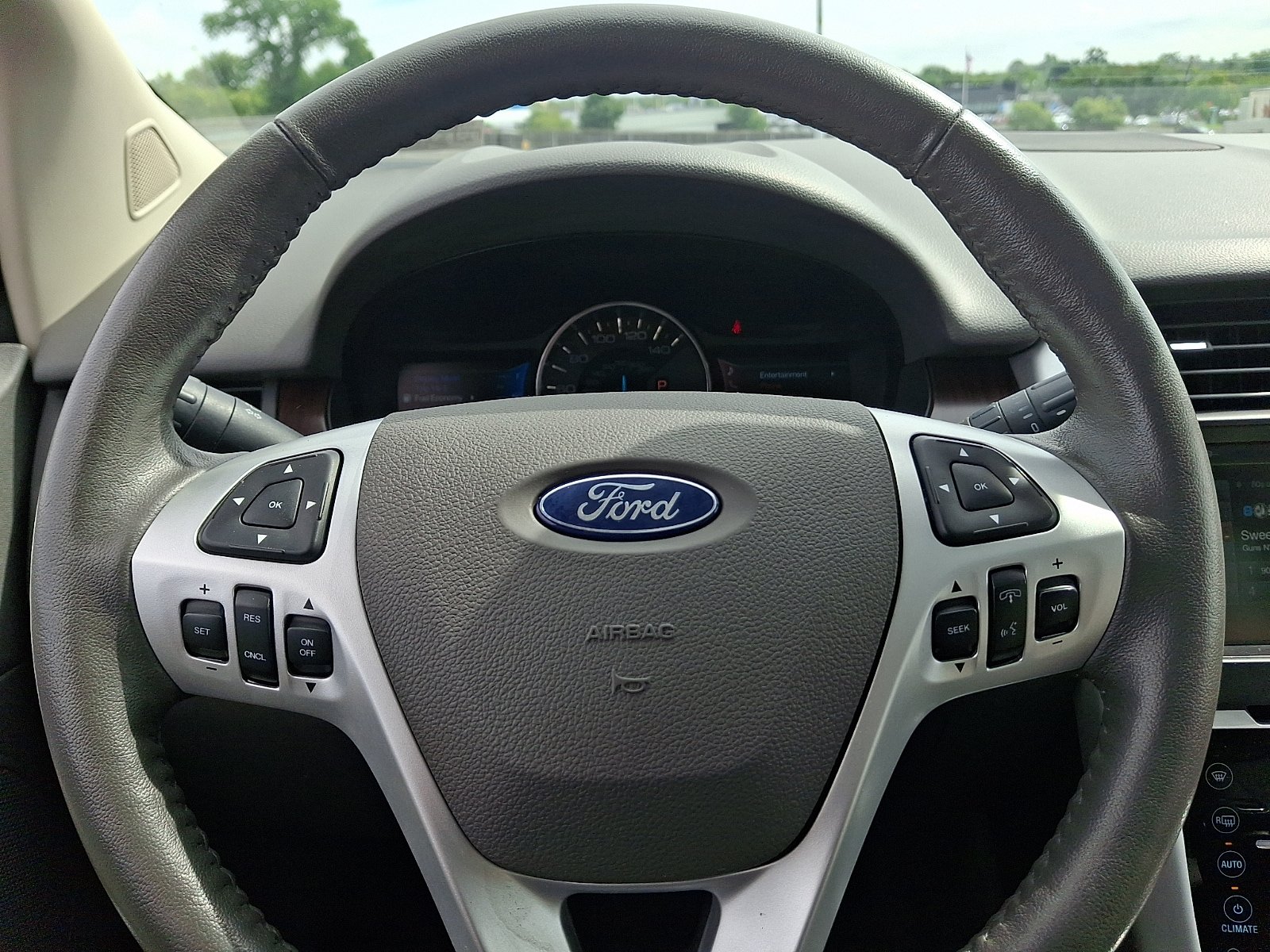 Used 2013 Ford Edge Limited AWD/4WD image 20