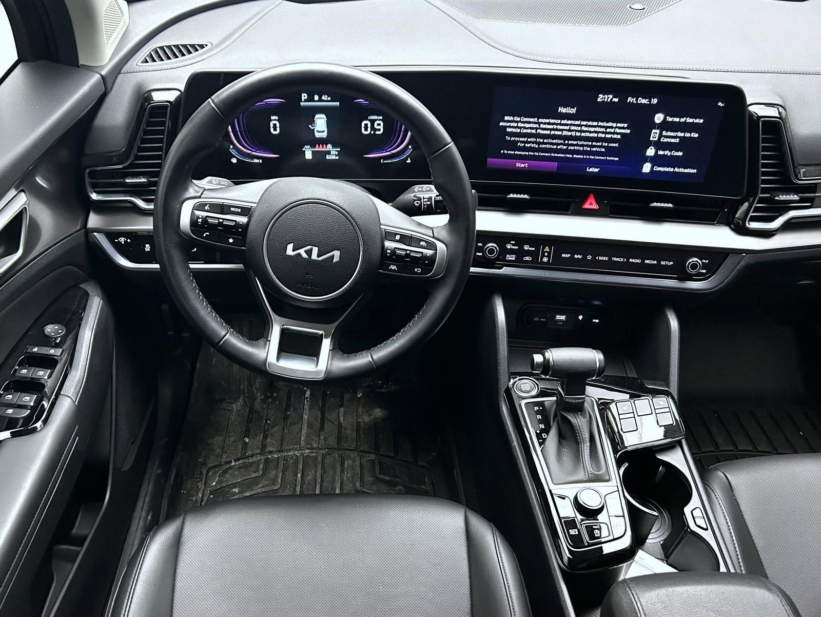 Used 2025 Kia Sportage EX image 14