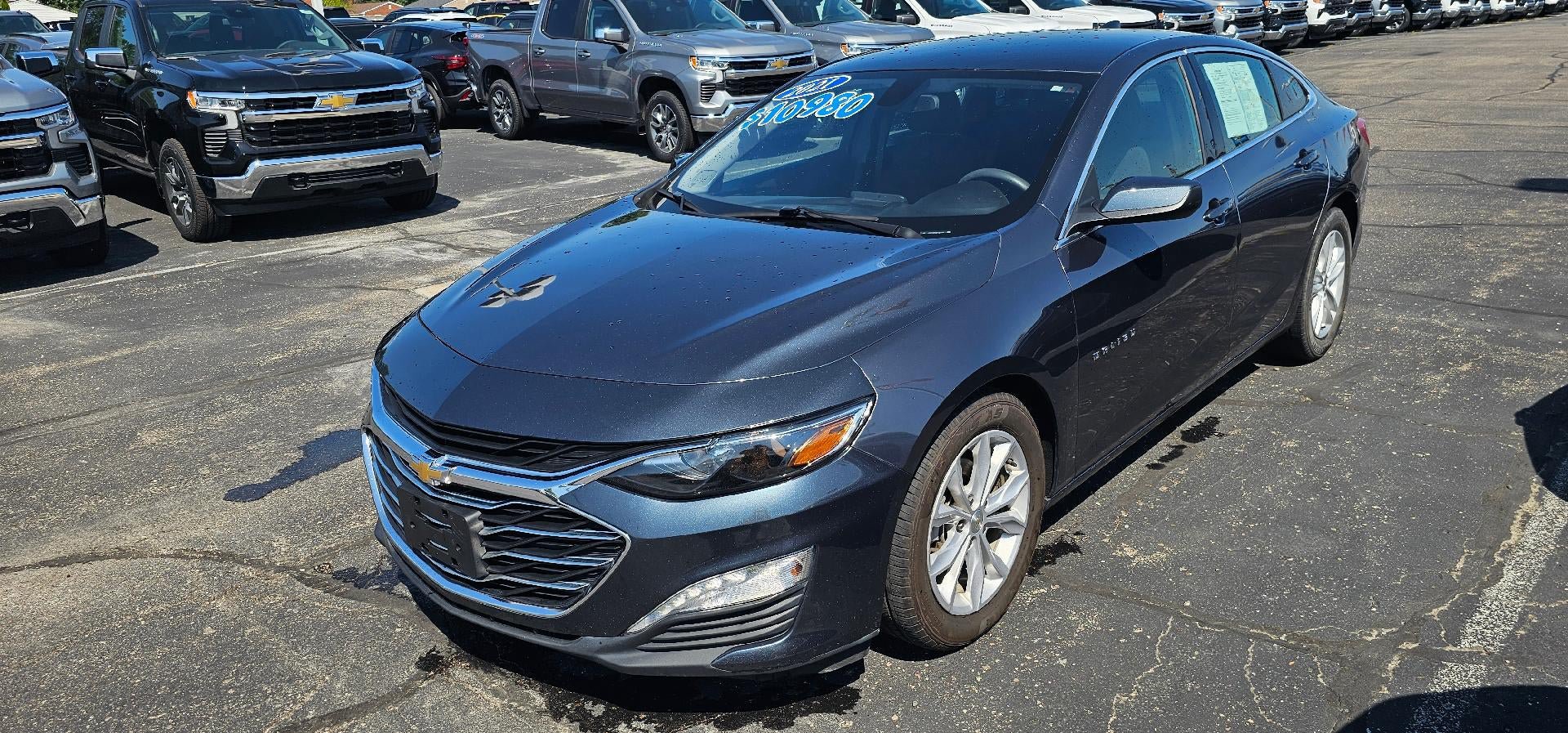 Used 2021 Chevrolet Malibu LT FWD image 3