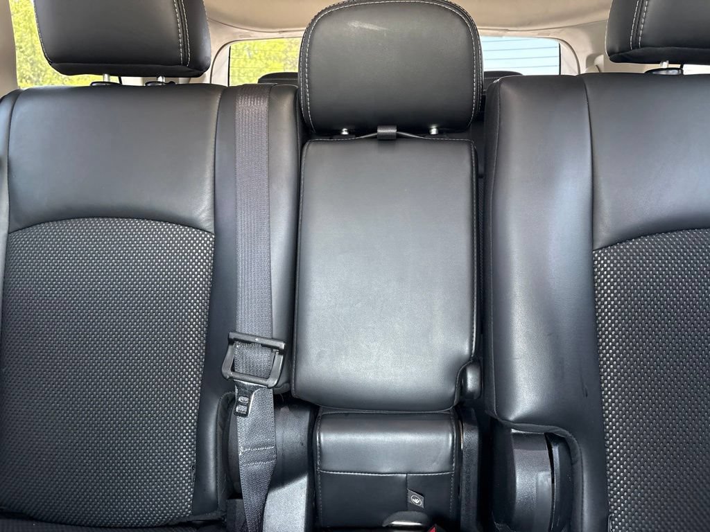 Used 2015 Dodge Journey Crossroad w/ Flexible Seating Group FWD image 12
