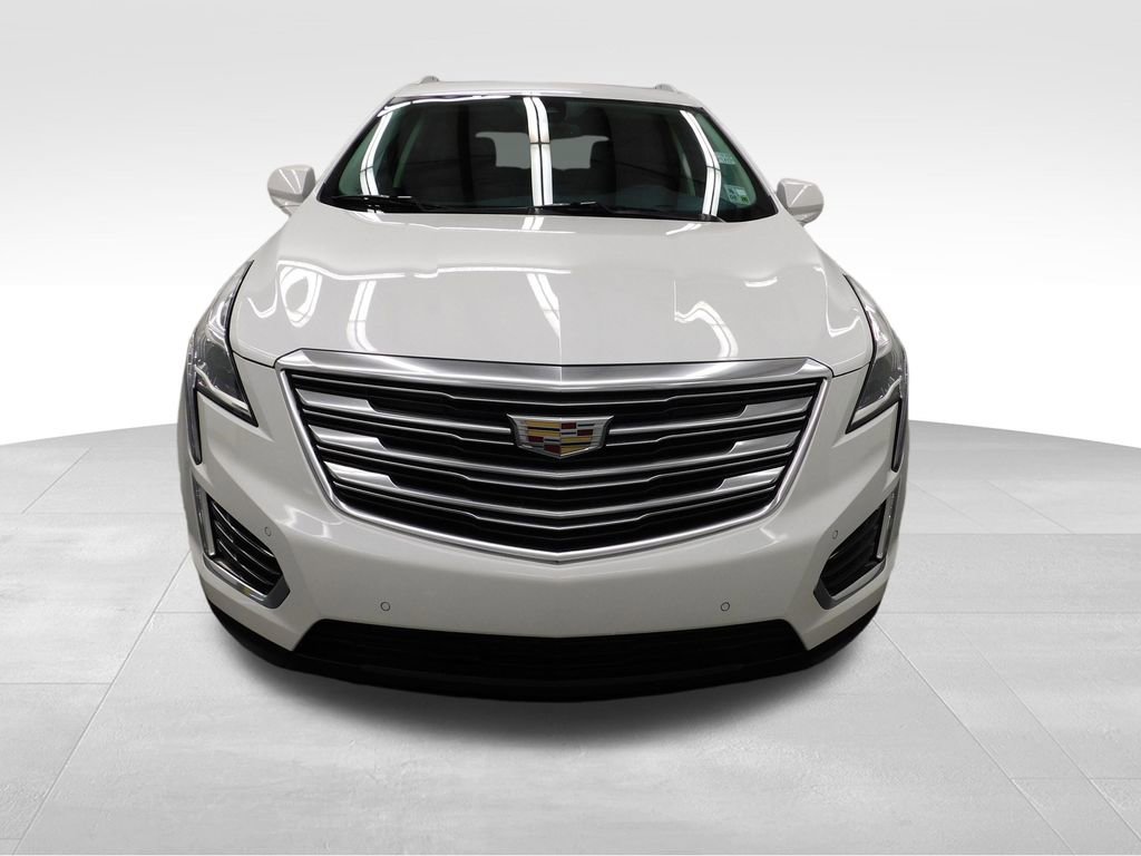 Used 2019 Cadillac XT5 Premium Luxury image 3