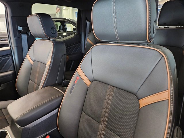 New 2026 GMC Canyon AT4 image 13