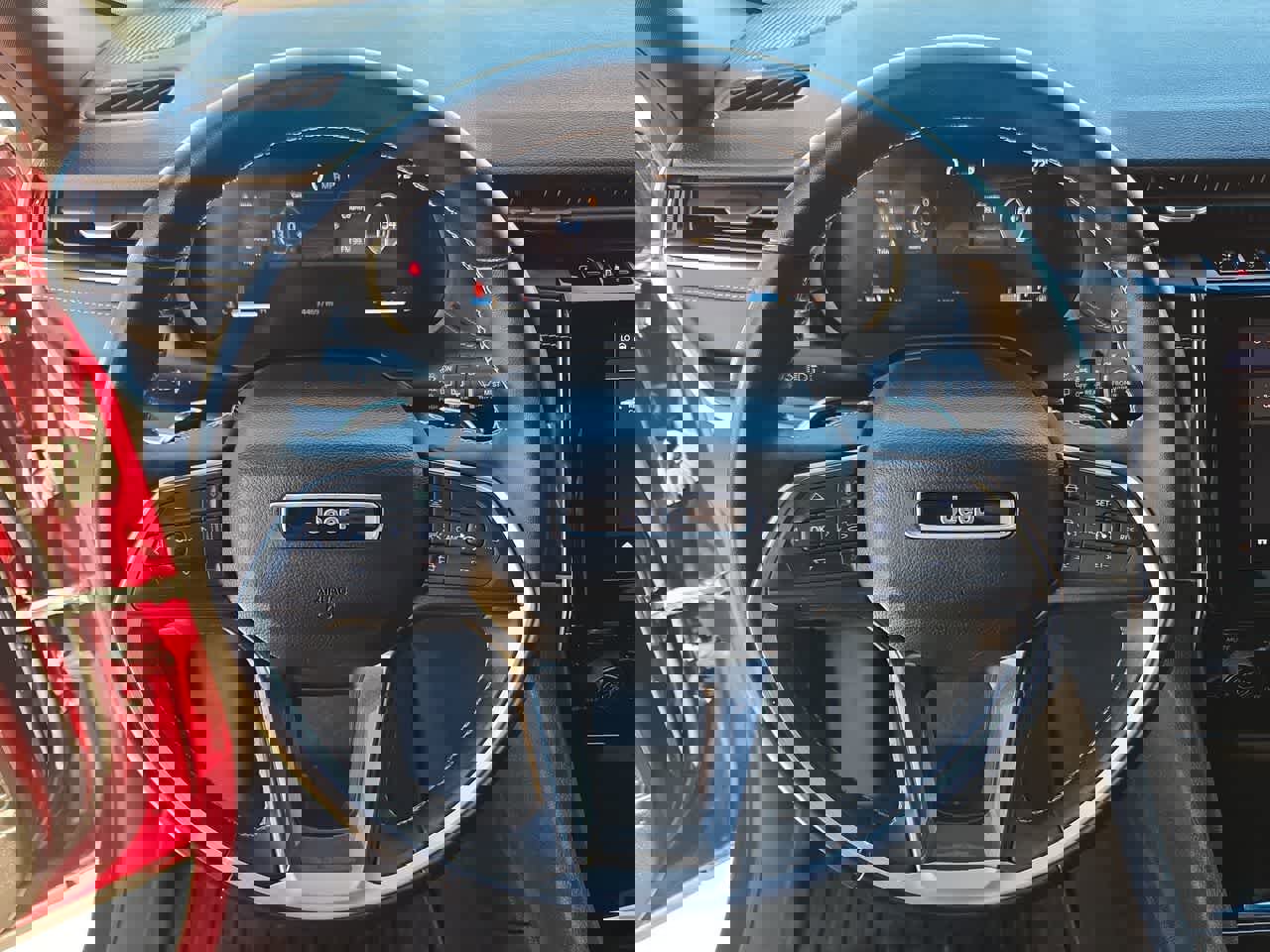 Used 2022 Jeep Grand Cherokee L Laredo image 23