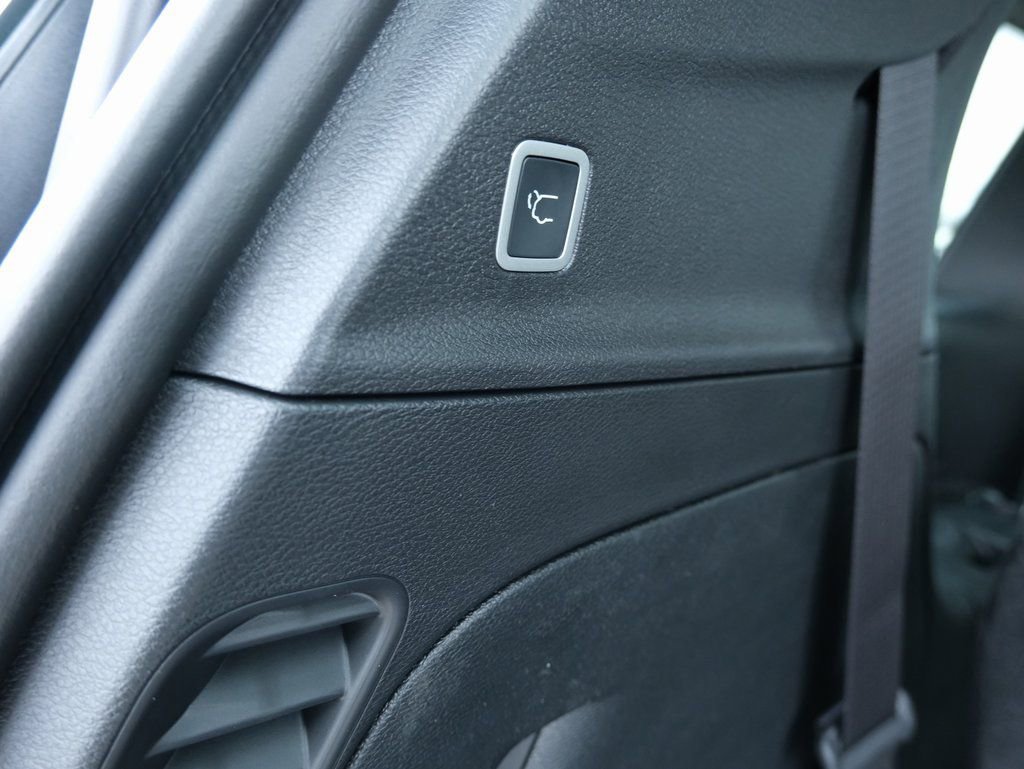 New 2026 Chrysler Pacifica Limited w/ S Appearance Package image 38