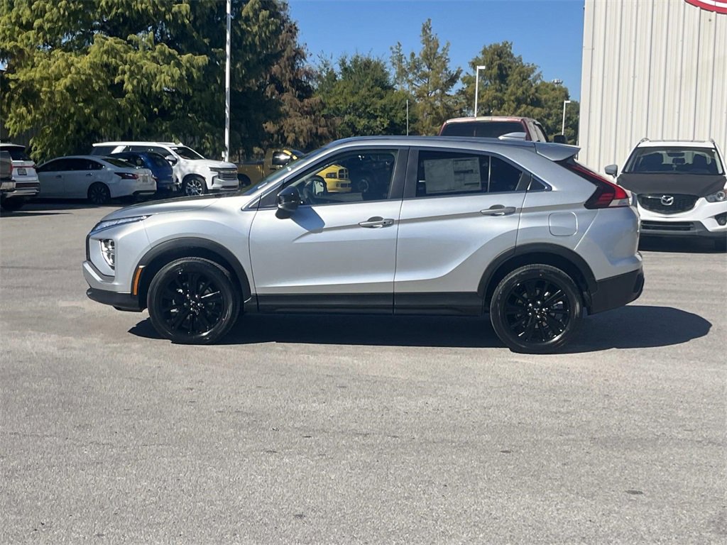 New 2026 Mitsubishi Eclipse Cross LE image 2