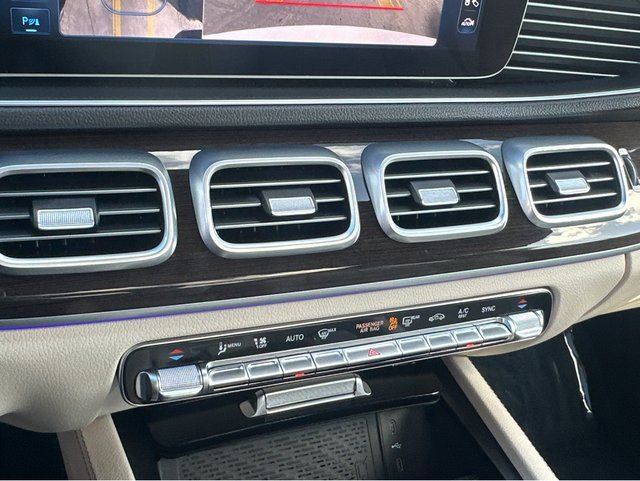 Used 2024 Mercedes-Benz GLE 350 4MATIC image 29