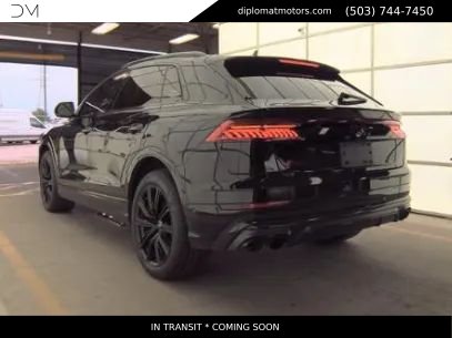 Used 2023 Audi SQ8 Prestige AWD/4WD image 7