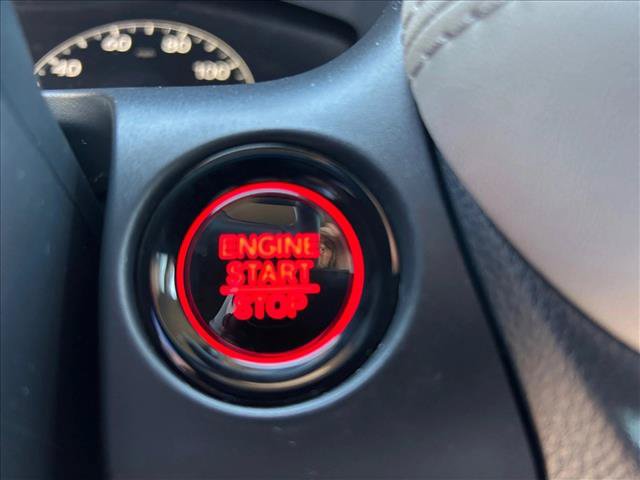 Used 2025 Honda HR-V LX image 18