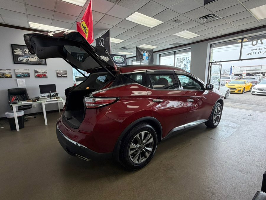 Used 2018 Nissan Murano SV image 24
