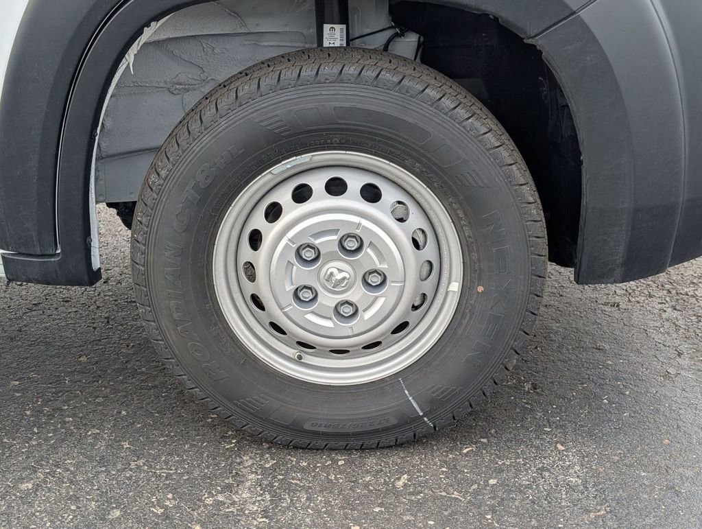 Used 2024 RAM ProMaster 2500 image 13