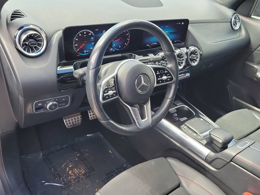 Used 2023 Mercedes-Benz GLA 250 4MATIC w/ AMG Line Exterior image 16