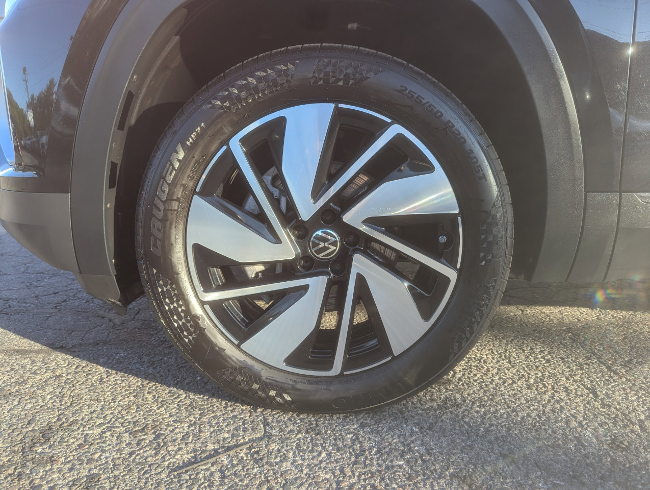 Used 2024 Volkswagen Atlas SE image 48