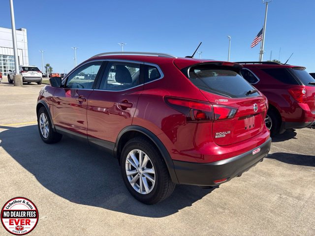 Used 2017 Nissan Rogue Sport SV AWD/4WD image 5