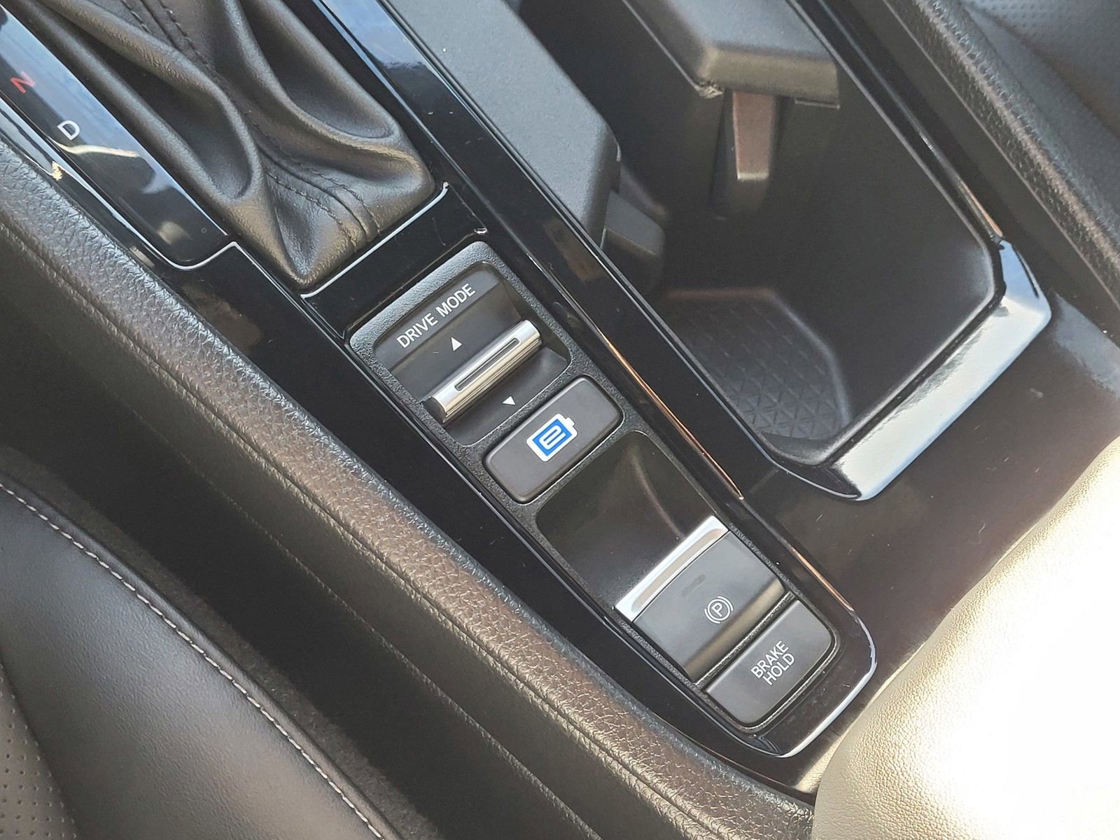 Used 2024 Honda Accord Sport image 25