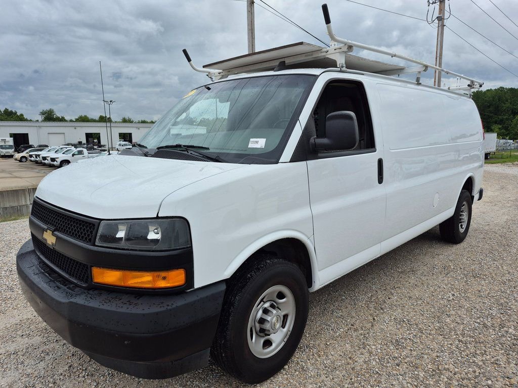 Used 2022 Chevrolet Express 2500 Extended w/ Driver Convenience Package image 3
