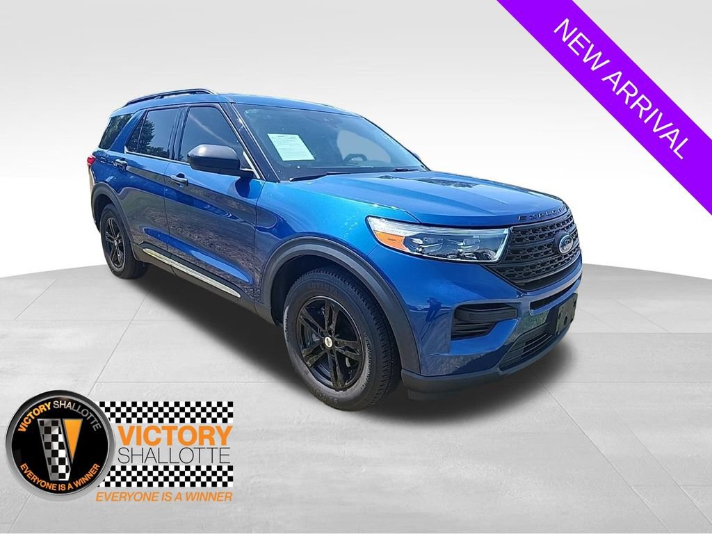 Used 2023 Ford Explorer XLT RWD image 1