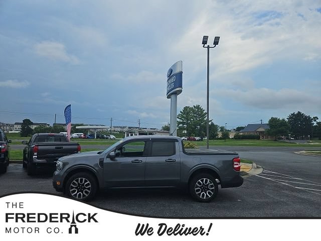 Used 2022 Ford Maverick Lariat w/ Lariat Luxury Package AWD/4WD image 1