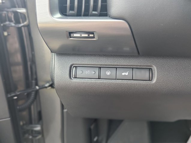 Certified 2025 Nissan Pathfinder Rock Creek AWD/4WD image 25