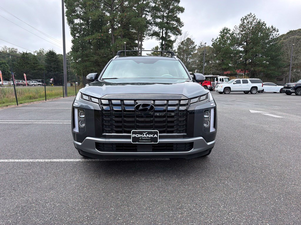 Certified 2024 Hyundai Palisade Limited AWD/4WD image 3