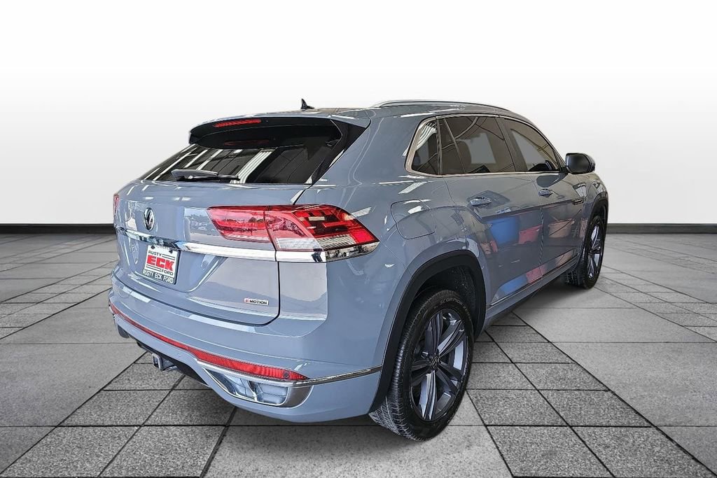 Used 2022 Volkswagen Atlas Cross Sport SEL R-Line AWD/4WD image 5