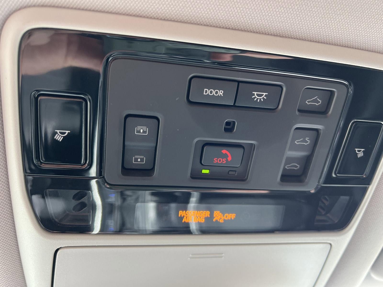 Used 2024 Toyota Grand Highlander Limited AWD/4WD image 18