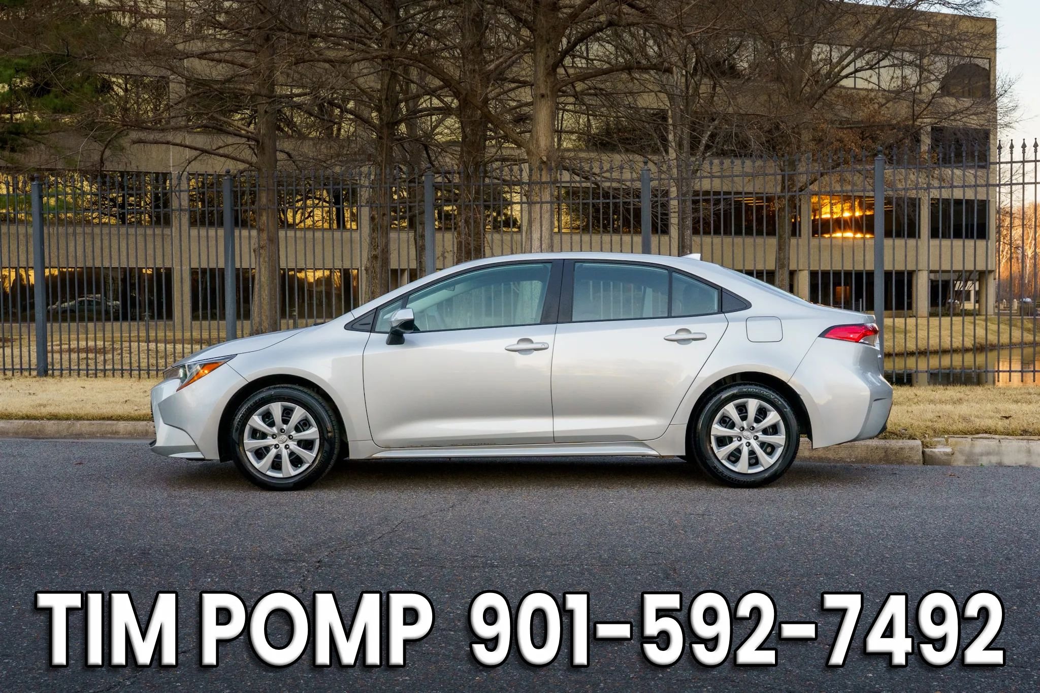 Used 2024 Toyota Corolla LE image 9