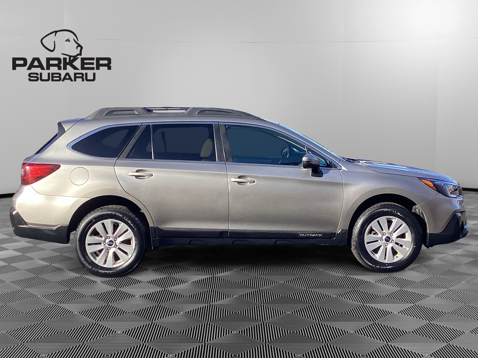 Used 2019 Subaru Outback 2.5i Premium image 6