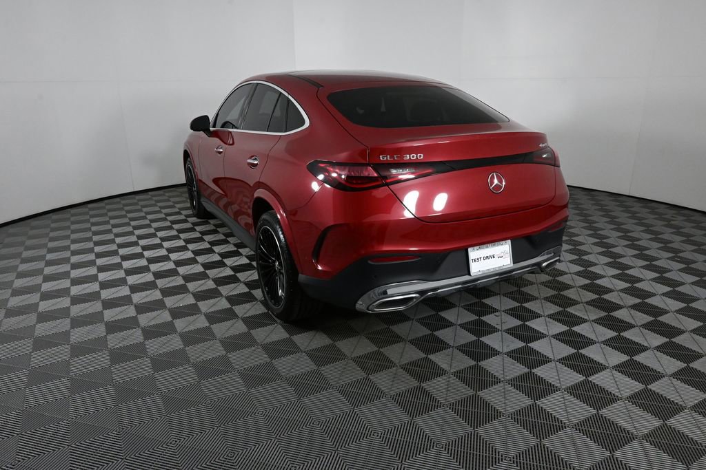 Certified 2024 Mercedes-Benz GLC 300 4MATIC image 4