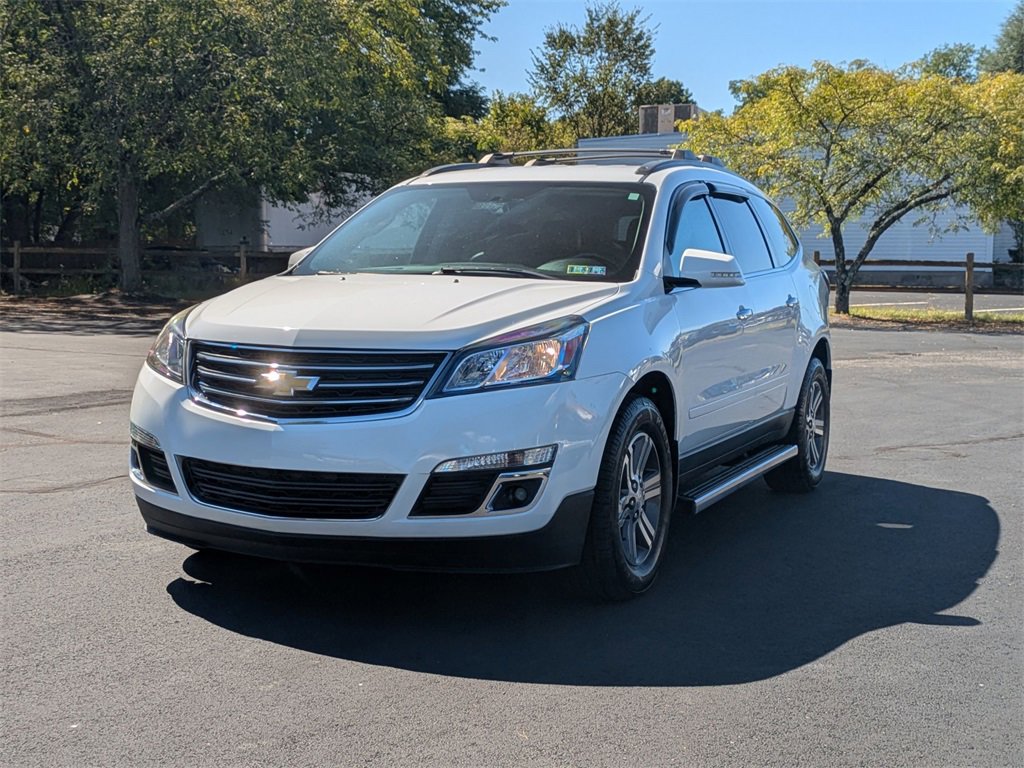 Used 2017 Chevrolet Traverse LT