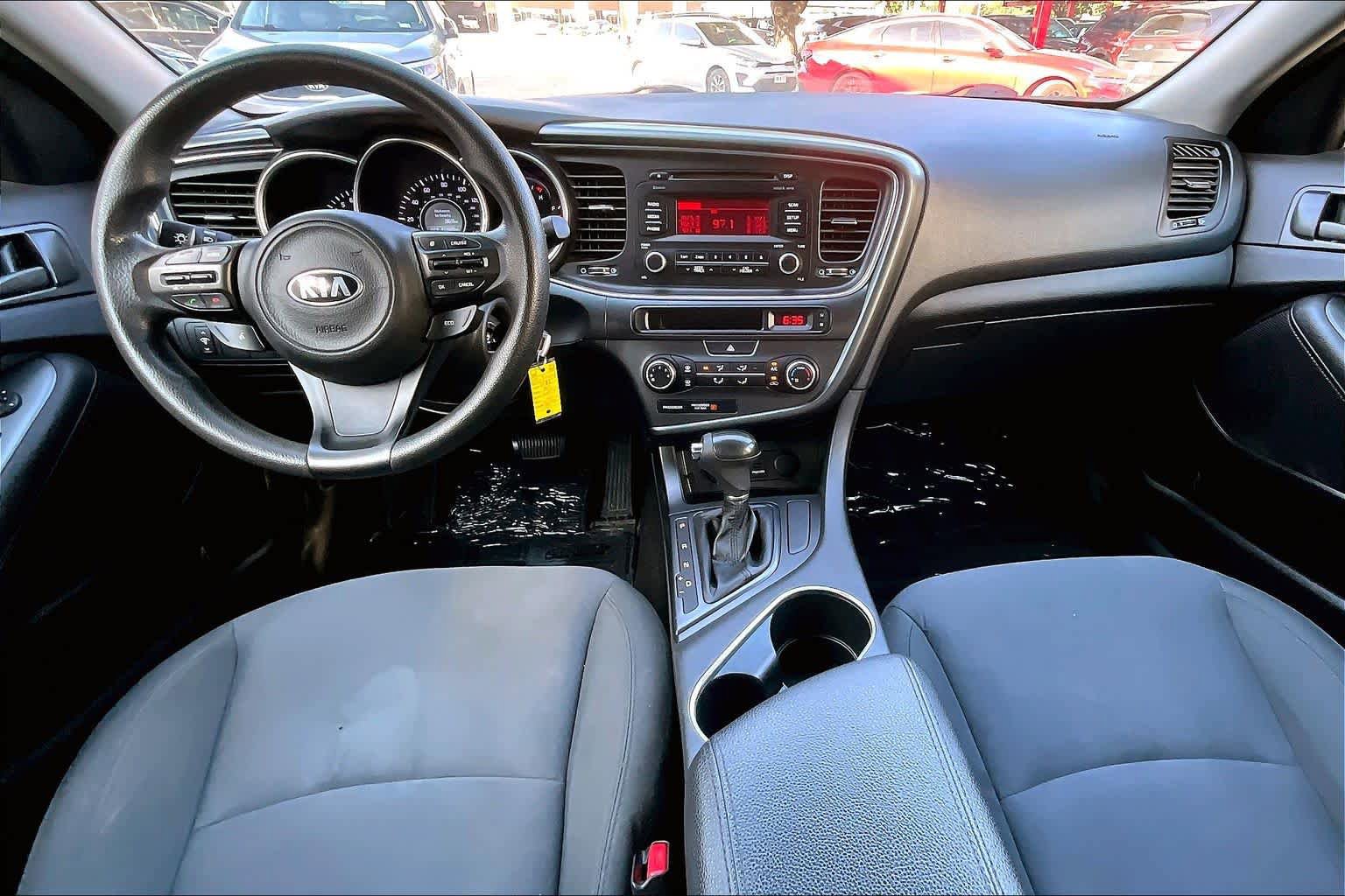 Used 2015 Kia Optima LX FWD image 15