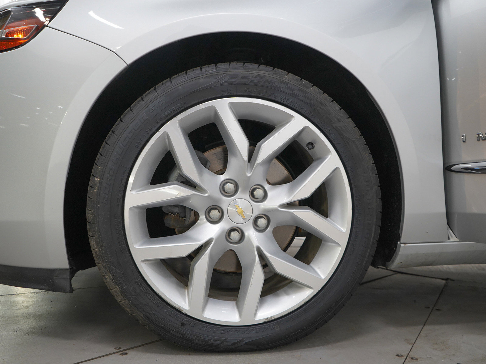 Used 2018 Chevrolet Impala Premier FWD image 29