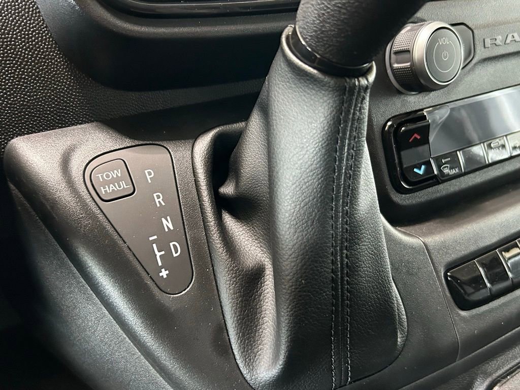 Used 2025 RAM ProMaster 1500 FWD image 13