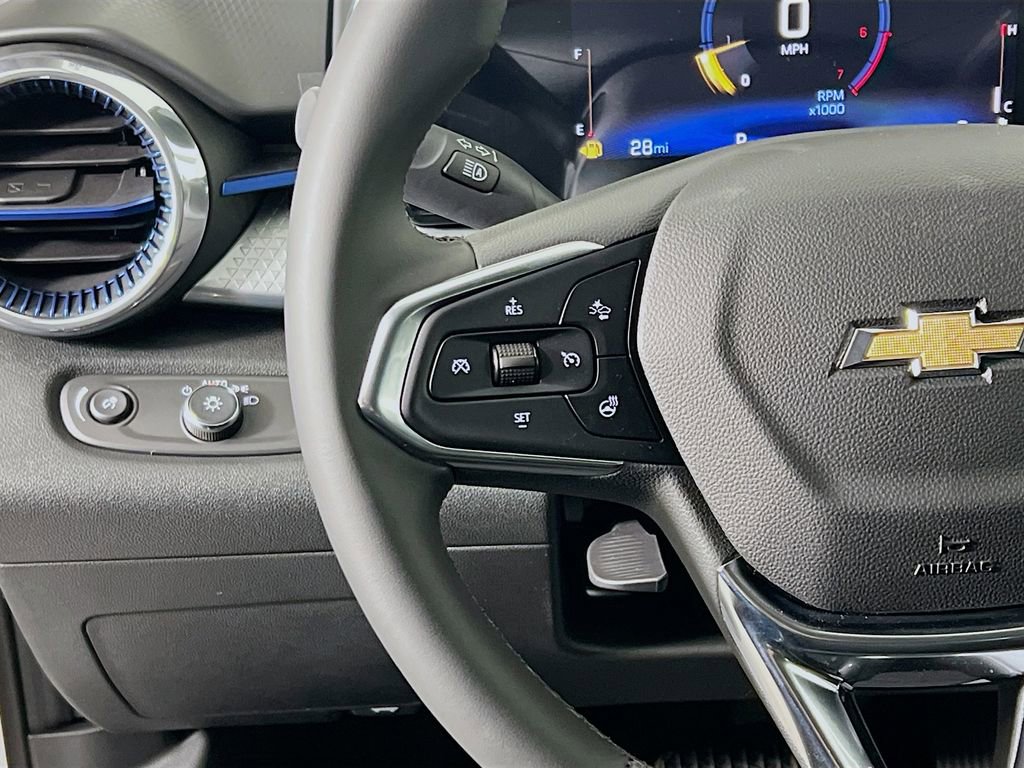 New 2026 Chevrolet Trax LT w/ Driver Confidence Package image 10