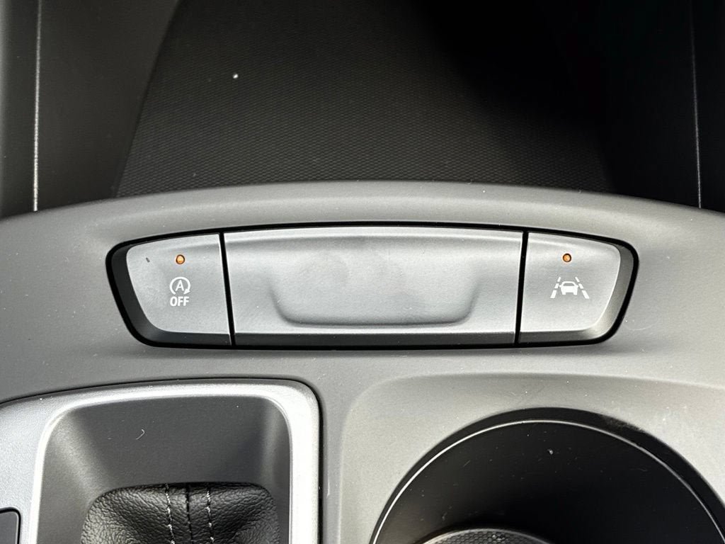New 2026 Chevrolet Trax LS w/ LS Convenience Package FWD image 14