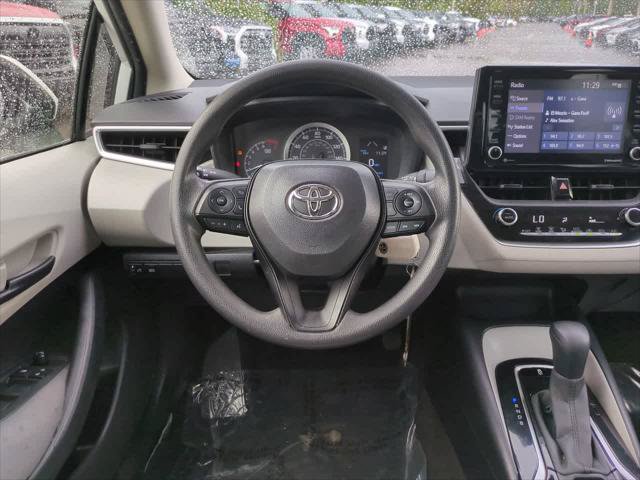 Certified 2022 Toyota Corolla LE FWD image 15