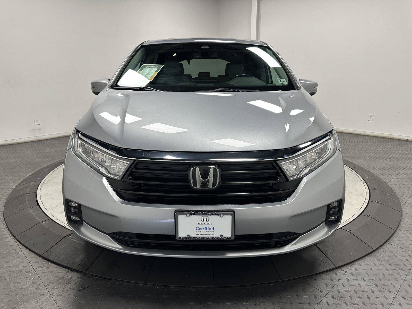 Used 2024 Honda Odyssey EX-L image 4