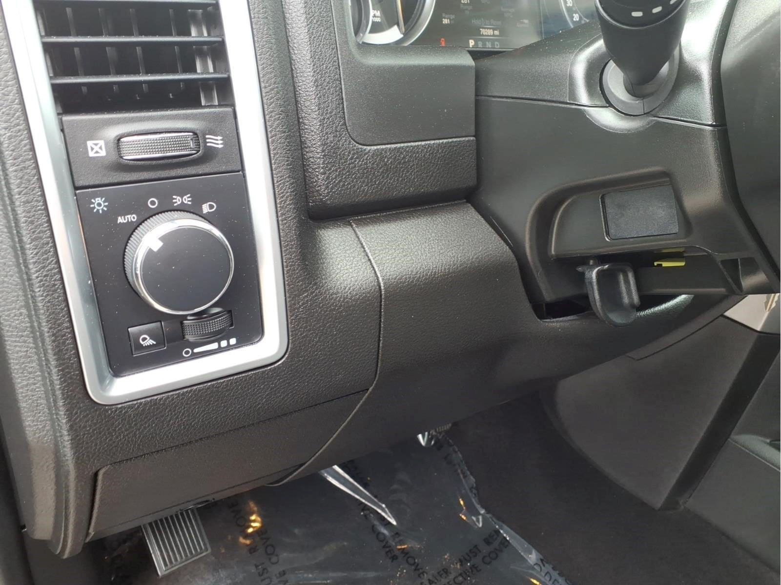 Used 2023 RAM 1500 Classic SLT w/ Trailer & Traction Group AWD/4WD image 28