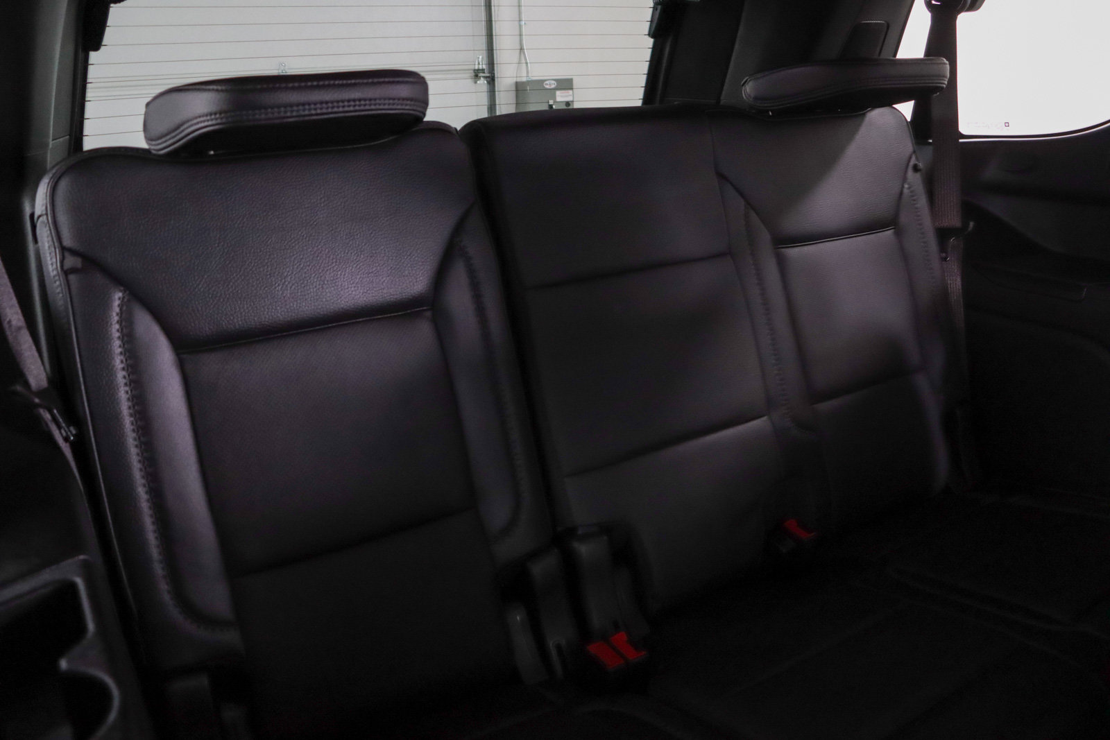 Used 2023 GMC Yukon Denali image 36