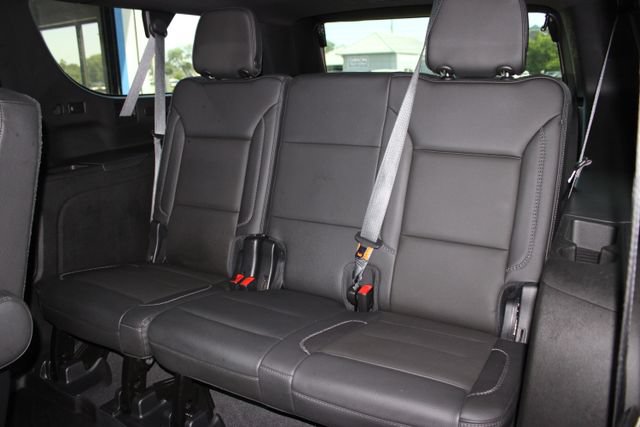 Used 2021 GMC Yukon XL Denali w/ Denali Premium Package AWD/4WD image 28