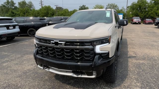 New 2026 Chevrolet Silverado 1500 ZR2 w/ Dark Appearance Package AWD/4WD image 5