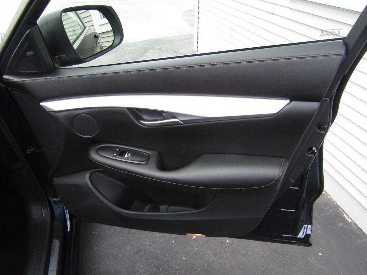 Used 2021 INFINITI QX50 Luxe AWD/4WD image 31