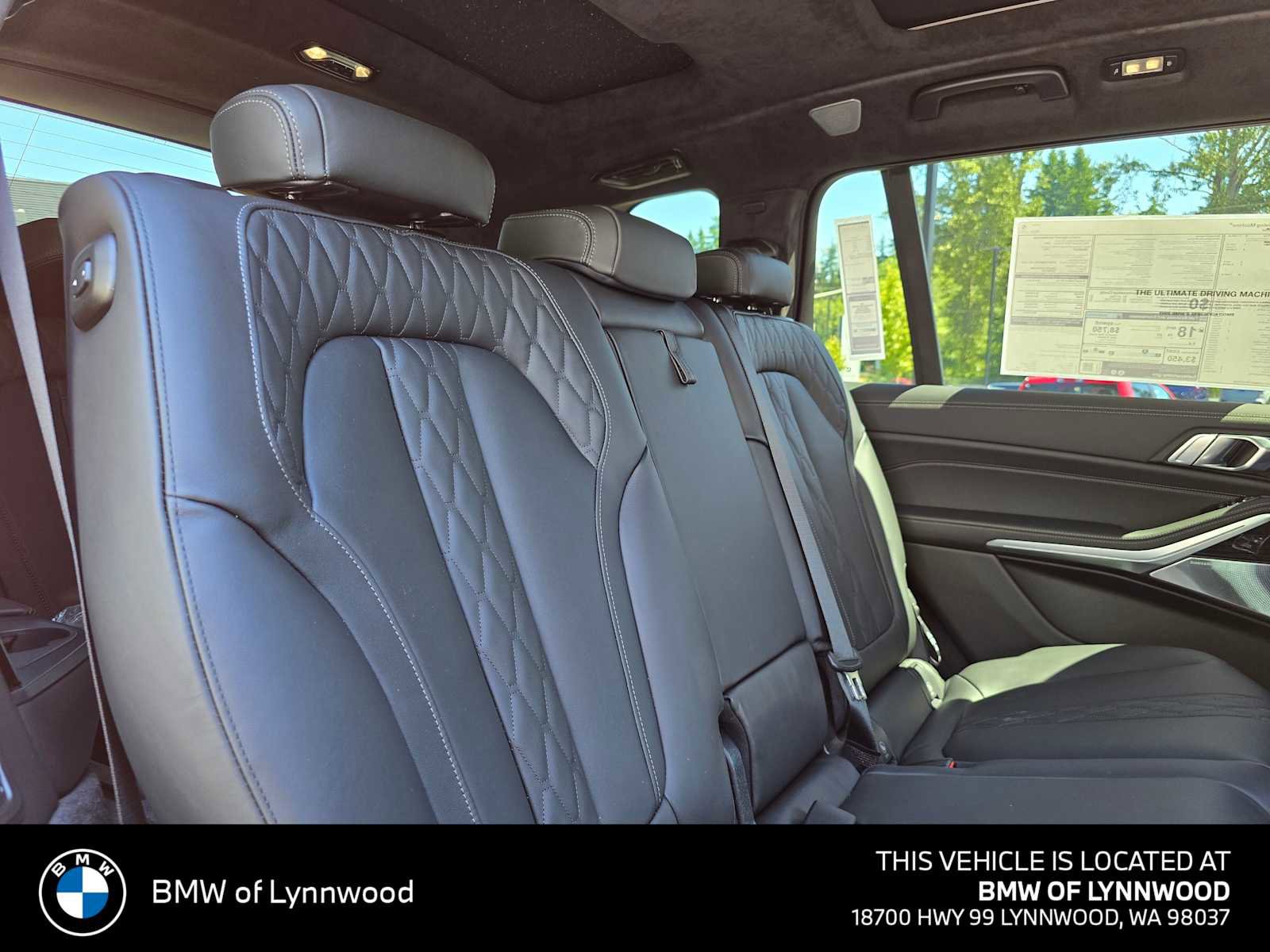 New 2026 BMW X7 M60i image 14