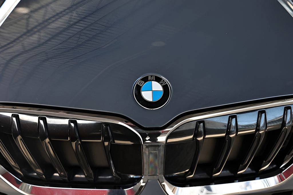 Used 2023 BMW X1 xDrive28i w/ Convenience Package image 15