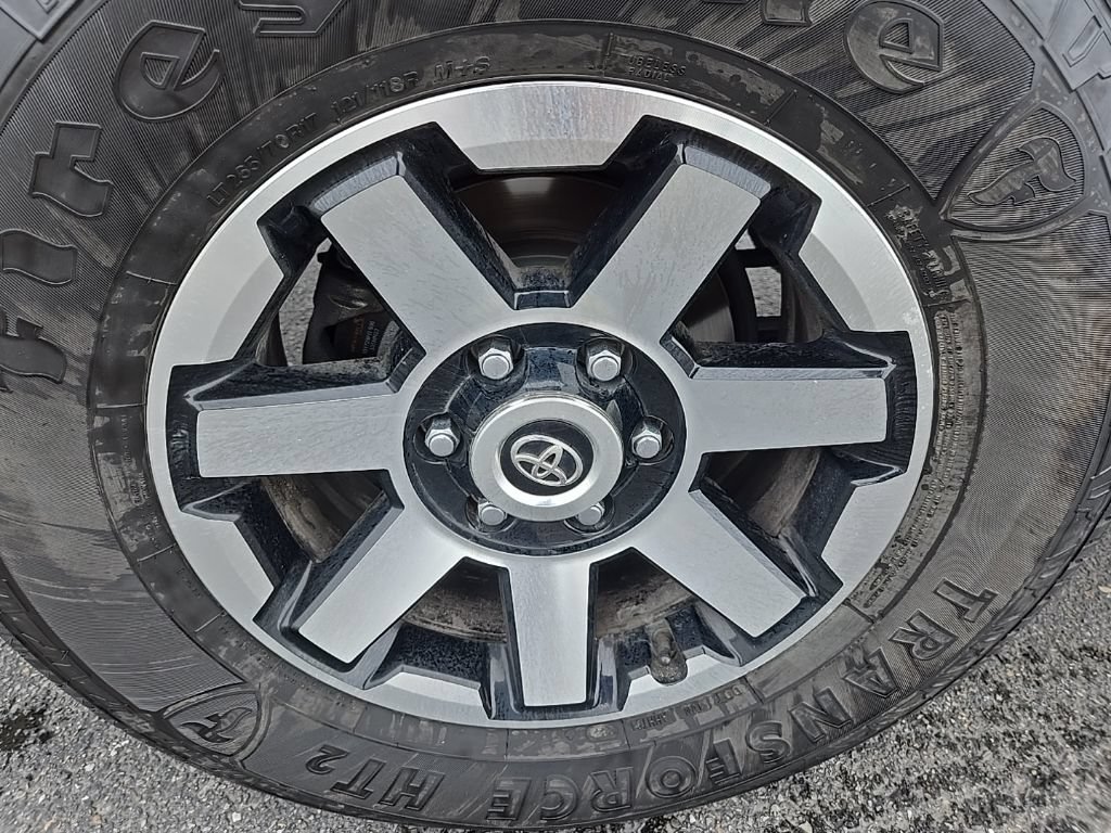 Used 2023 Toyota 4Runner TRD Off-Road AWD/4WD image 38